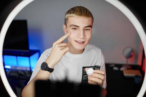 Routine skincare pour homme : importance et méthodes